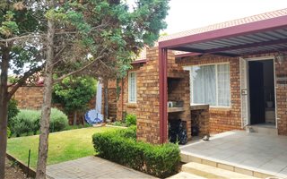 2 Bedroom Townhouse in Highveld