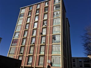 2 Bed Apartment in Sophiatown