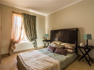 2 Bed House in Olievenhoutbosch