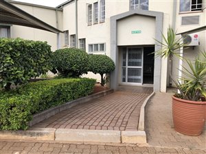 1165 m² Industrial space in Highveld