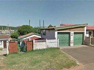4 Bed House in Austerville