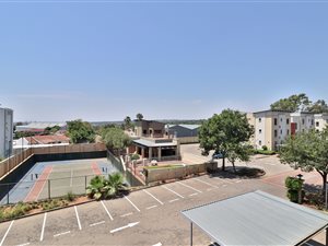 2 Bed Apartment in Ferndale
