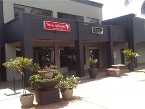 180 m² Retail Space in Windsor Glen