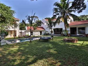 4 Bed House in La Lucia