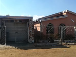 2 Bed House in Orange Farm