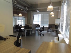 340 m² Office Space in Woodstock
