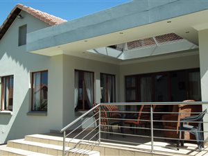 4 Bed House in Midlands Estate
