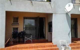 2 Bedroom Apartment in Ruimsig