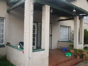 5 Bed House in Fishers Hill