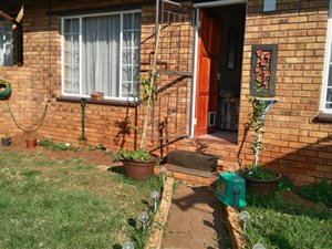 3 Bed Townhouse in Safarituine