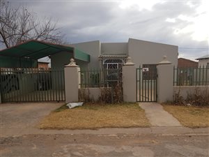 2 Bedroom House in Victoria Park