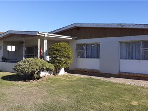 3 Bed House in Bluewater Bay