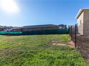 718 m² Land available in Monte Christo