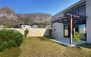 3 Bedroom Townhouse in Stonehurst Mountain Estate