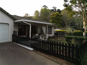 2 Bed Townhouse in Waterfall