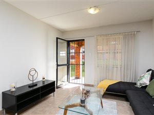 2 Bed Apartment in Albertsdal