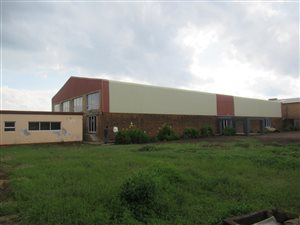 1200 m² Commercial space in Klipriviersoog