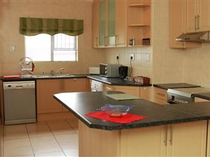 1 Bed Garden Cottage in Briza