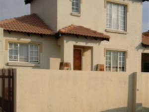 3 Bed Townhouse in Ben Fleur