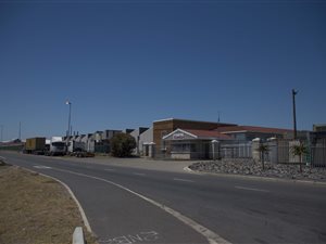 966 m² Industrial space in Kuilsriver