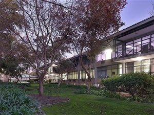 67 m² Office Space in Waterfall Estate
