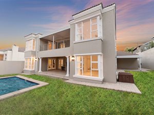3 Bed Duplex in Petervale