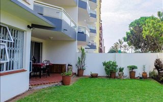 3 Bedroom Apartment in Amanzimtoti