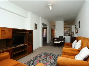 2 Bedroom Apartment in Linden
