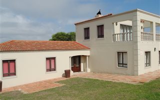 3 Bedroom House in St Francis Bay
