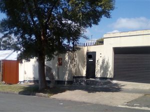 2 Bed House in Rosettenville