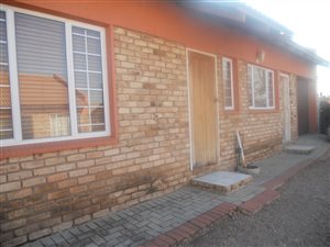 3 Bed Townhouse in Wilkoppies