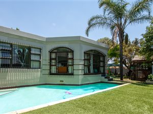 4 Bed House in Fourways