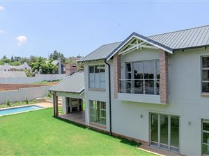 4 Bed House in Bedfordview