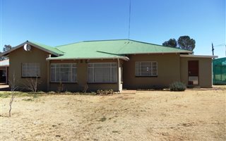 3 Bedroom House in Reddersburg