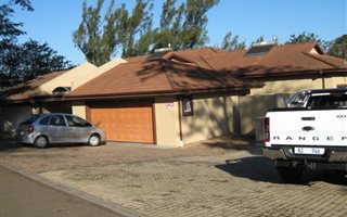 3 Bedroom Simplex in Wakenshaw Estate