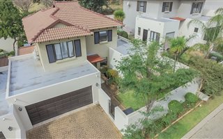 3 Bedroom Townhouse in Ruimsig