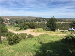675 m² Land available in Cradock