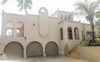 5 Bedroom House in Cresta