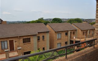 2 Bedroom Flat in Boardwalk Meander