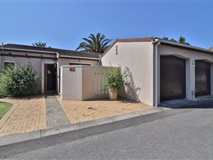 3 Bed Townhouse in De Bron