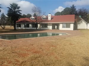 8600 m² Farm in Bredell AH