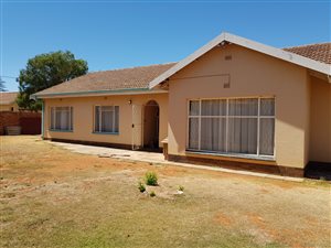 3 Bed House in Carters Glen