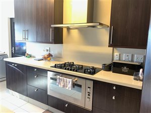 3 Bed Cluster in Bryanston