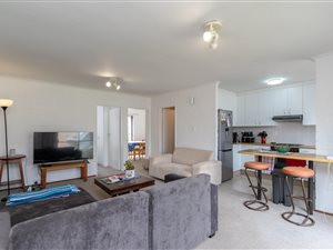 2 Bed Apartment in Diep River