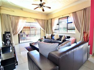 3 Bed House in Fishers Hill