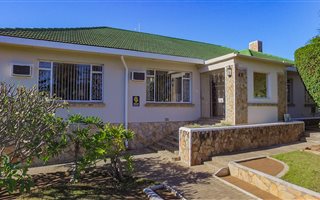 417 m² Commercial space in Newton Park