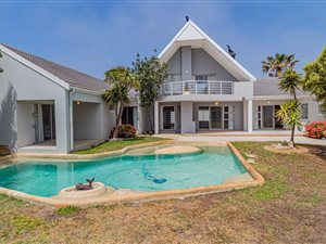4 Bed House in Sunset Beach
