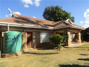 2 Bed House in Mookgophong (Naboomspruit)