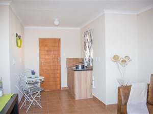 2 Bed House in Johannesburg Central