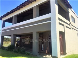 3 Bed House in Farmall